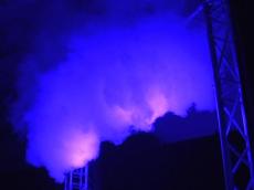 Stickstoffnebel fällt von der Decke